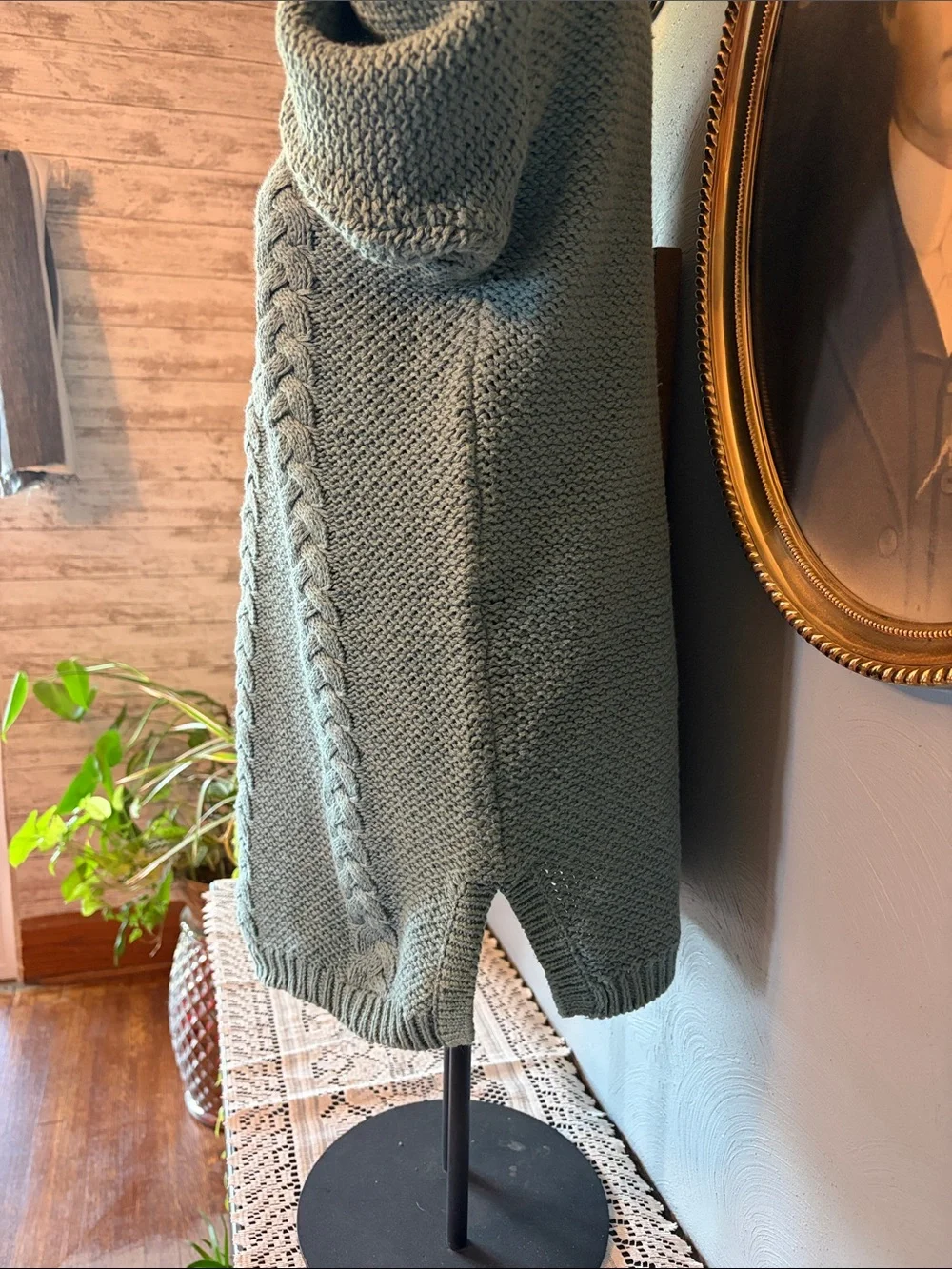 Classic 1990’s Maggie Lawrence Cable Knit Pullover Sweater - Sage Green